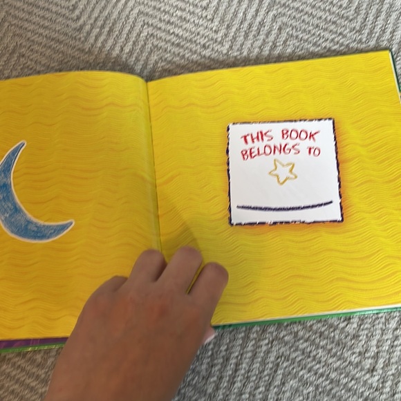 LAST CALL 2 Crayola Books - Picture 5 of 7